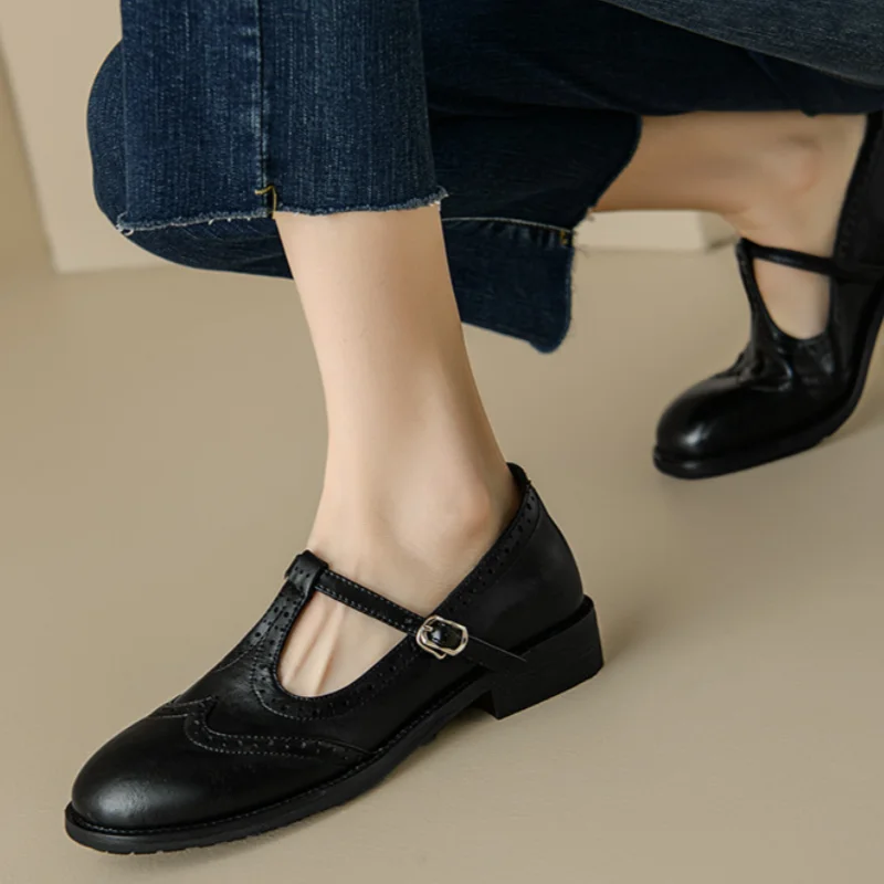 Claire | Élégantes Mary Janes à Tstrap